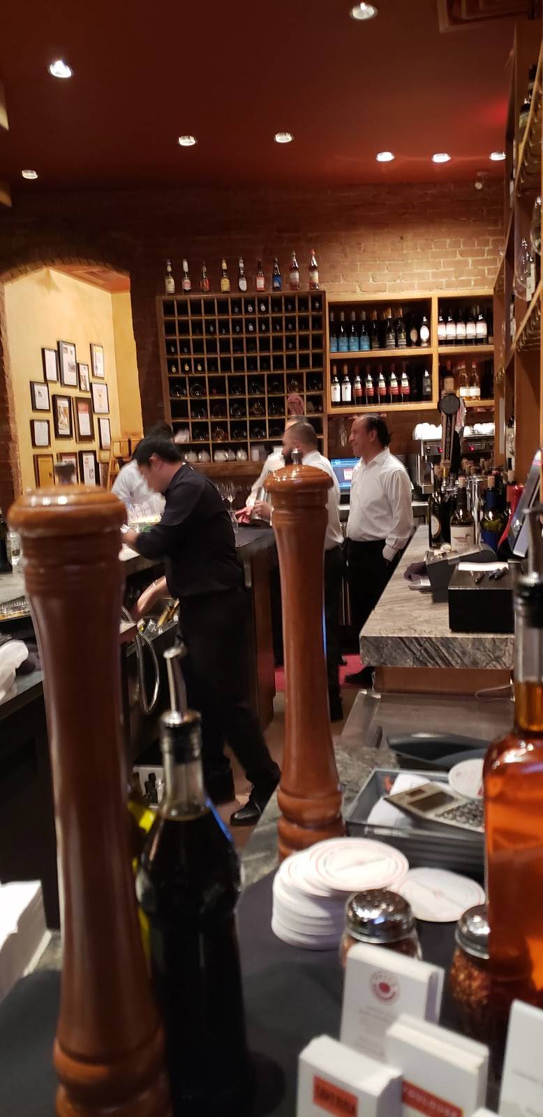 Taverna | restaurant | 3312 Knox St, Dallas, TX 75205, USA | 2145209933 OR +1 214-520-9933