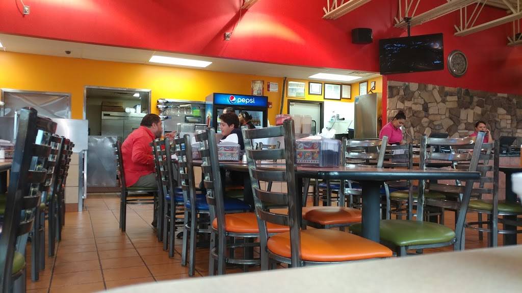 Los Comales Aurora | restaurant | 830 N Farnsworth Ave, Aurora, IL 60505, USA | 6308206988 OR +1 630-820-6988