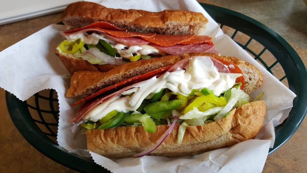 Subway | restaurant | 200 S Green River Rd, Evansville, IN 47715, USA | 8124775432 OR +1 812-477-5432