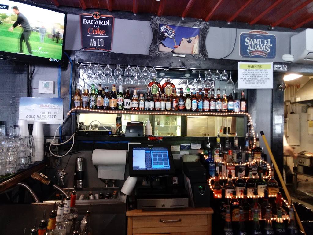 Doc Holidays Bar and Grill, Inc. | restaurant | 742 Ashland Terrace, Chattanooga, TN 37415, USA | 4233051494 OR +1 423-305-1494