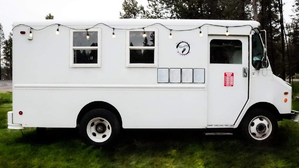 Trinitys Pizzeria | restaurant | 52510 US-97, La Pine, OR 97739, USA | 5413069345 OR +1 541-306-9345