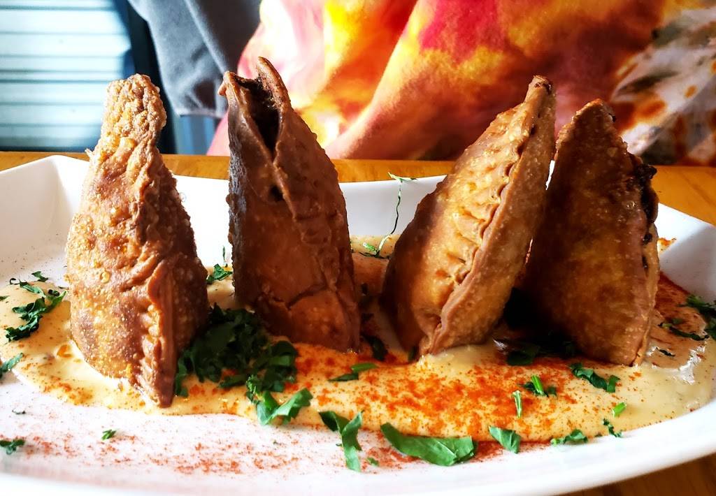 YummyPig BBQ | restaurant | 17 Catoctin Cir SE, Leesburg, VA 20175, USA | 5717074459 OR +1 571-707-4459