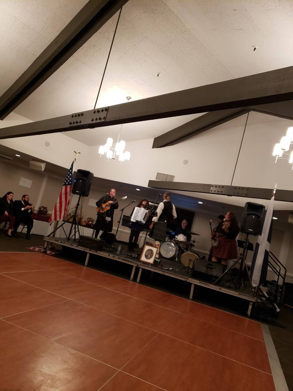 The Grill | restaurant | 1750 San Pablo Dr, San Marcos, CA 92078, USA | 7607449385 OR +1 760-744-9385