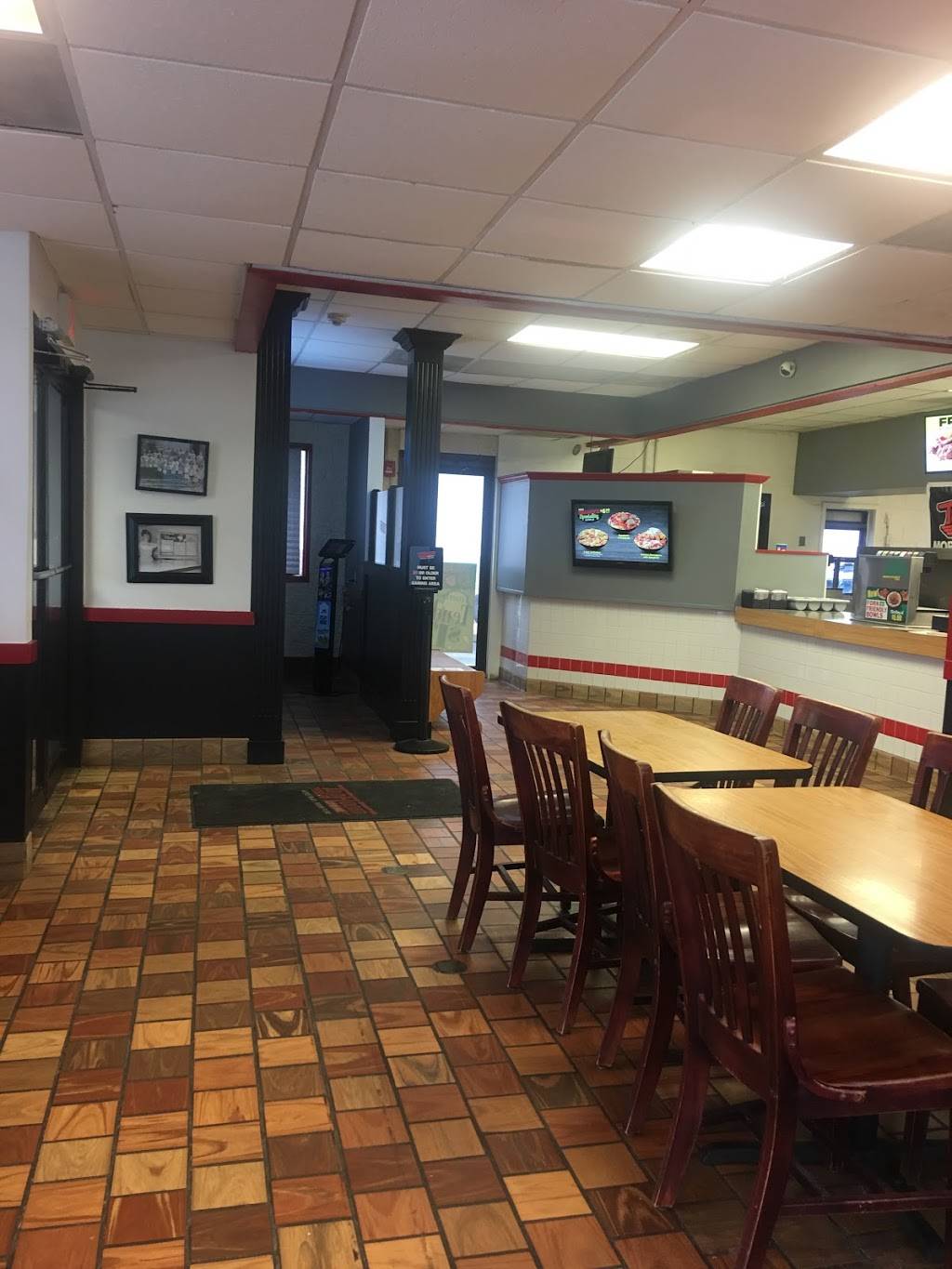 Browns Chicken | restaurant | 1910 st. RT 38, Lincoln Hwy, St. Charles, IL 60174, USA | 6305842411 OR +1 630-584-2411