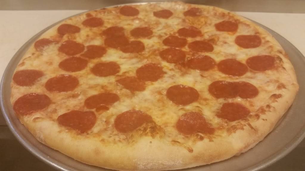 Brunos Pizza | restaurant | 14130 W Indian School Rd, Goodyear, AZ 85395, USA | 6235358887 OR +1 623-535-8887