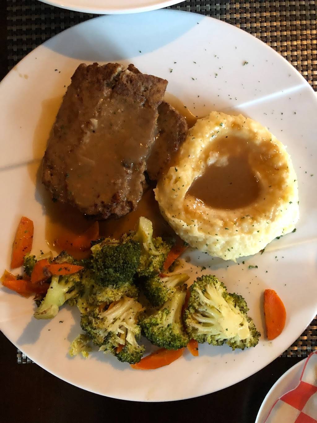 Philly Street Station | restaurant | 1125 Philadelphia St, Indiana, PA 15701, USA | 7247176639 OR +1 724-717-6639