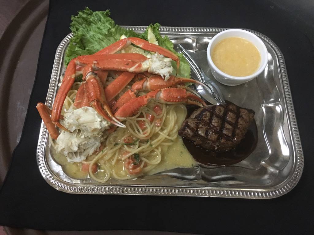 Center Square Restaurant and Bar | restaurant | 1 Pureland Dr, Swedesboro, NJ 08085, USA | 8564673322 OR +1 856-467-3322