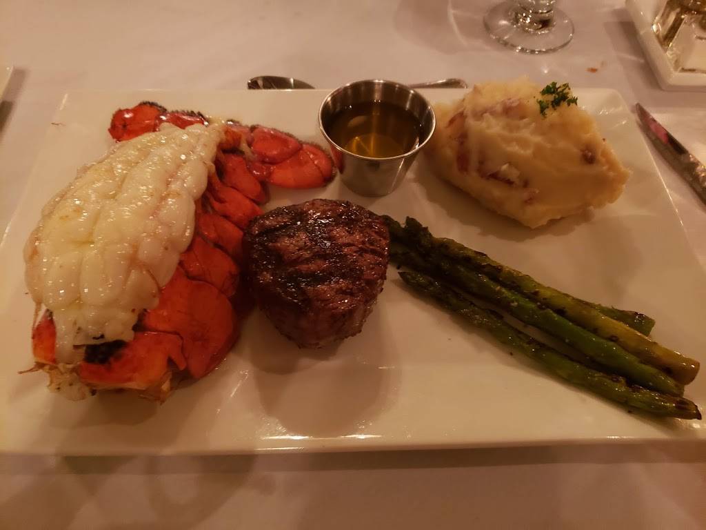 Roadhouse Cafe | restaurant | 15660 San Carlos Blvd # 280, Fort Myers, FL 33908, USA | 2394154375 OR +1 239-415-4375