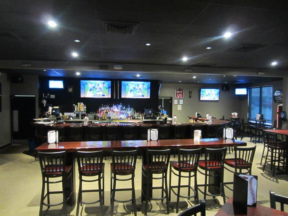 The GazBar | restaurant | 1045 Central St, Leominster, MA 01453, USA | 9785346600 OR +1 978-534-6600