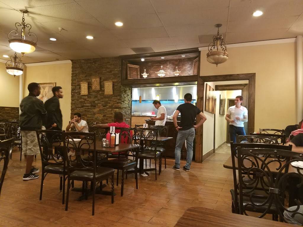 Amira Grill | restaurant | 4101 E Evans Ave, Denver, CO 80222, USA | 3037567700 OR +1 303-756-7700