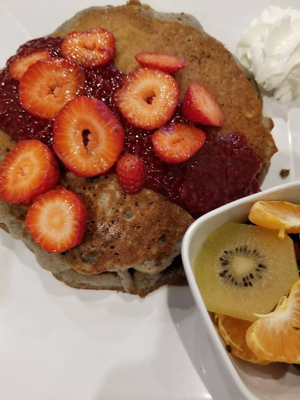 Twisted Citrus | restaurant | 1649 N Main St, North Canton, OH 44720, USA | 3303059680 OR +1 330-305-9680