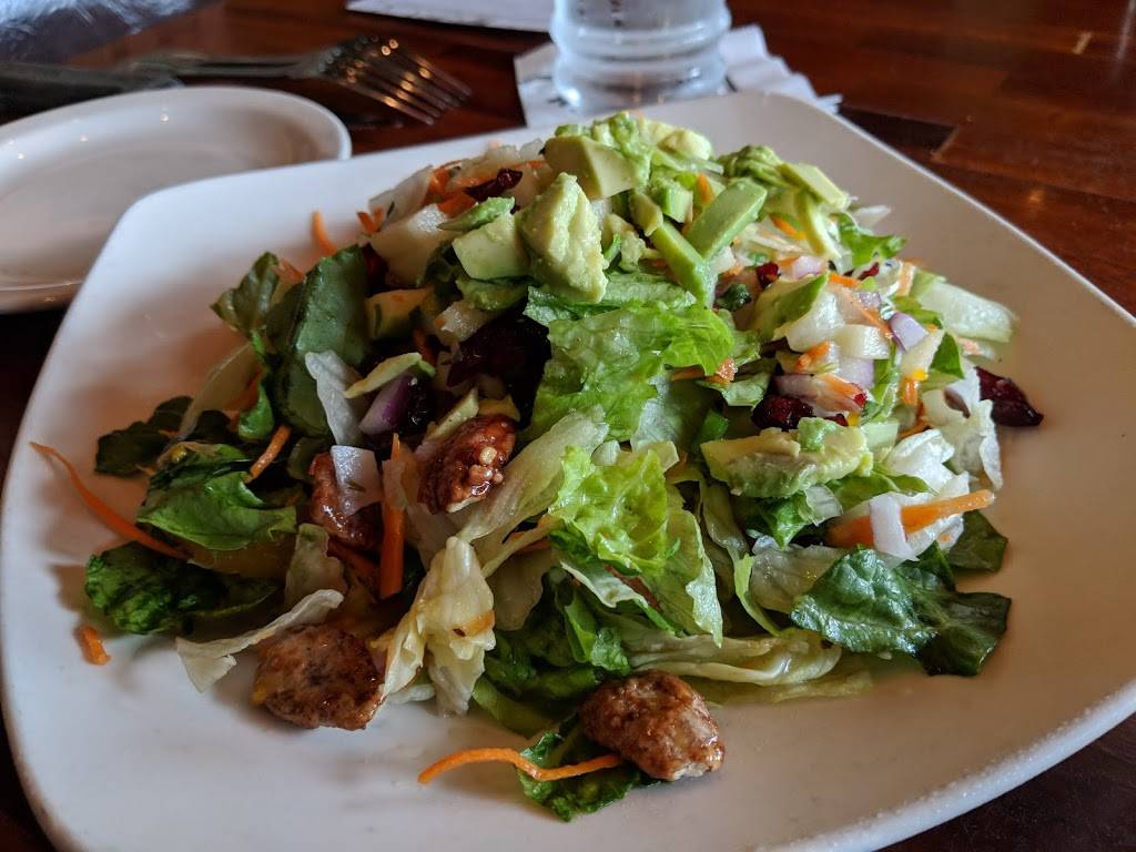 Claim Jumper Restaurants | restaurant | 18000 SW Lower Boones Ferry Rd, Portland, OR 97224, USA | 5036701975 OR +1 503-670-1975