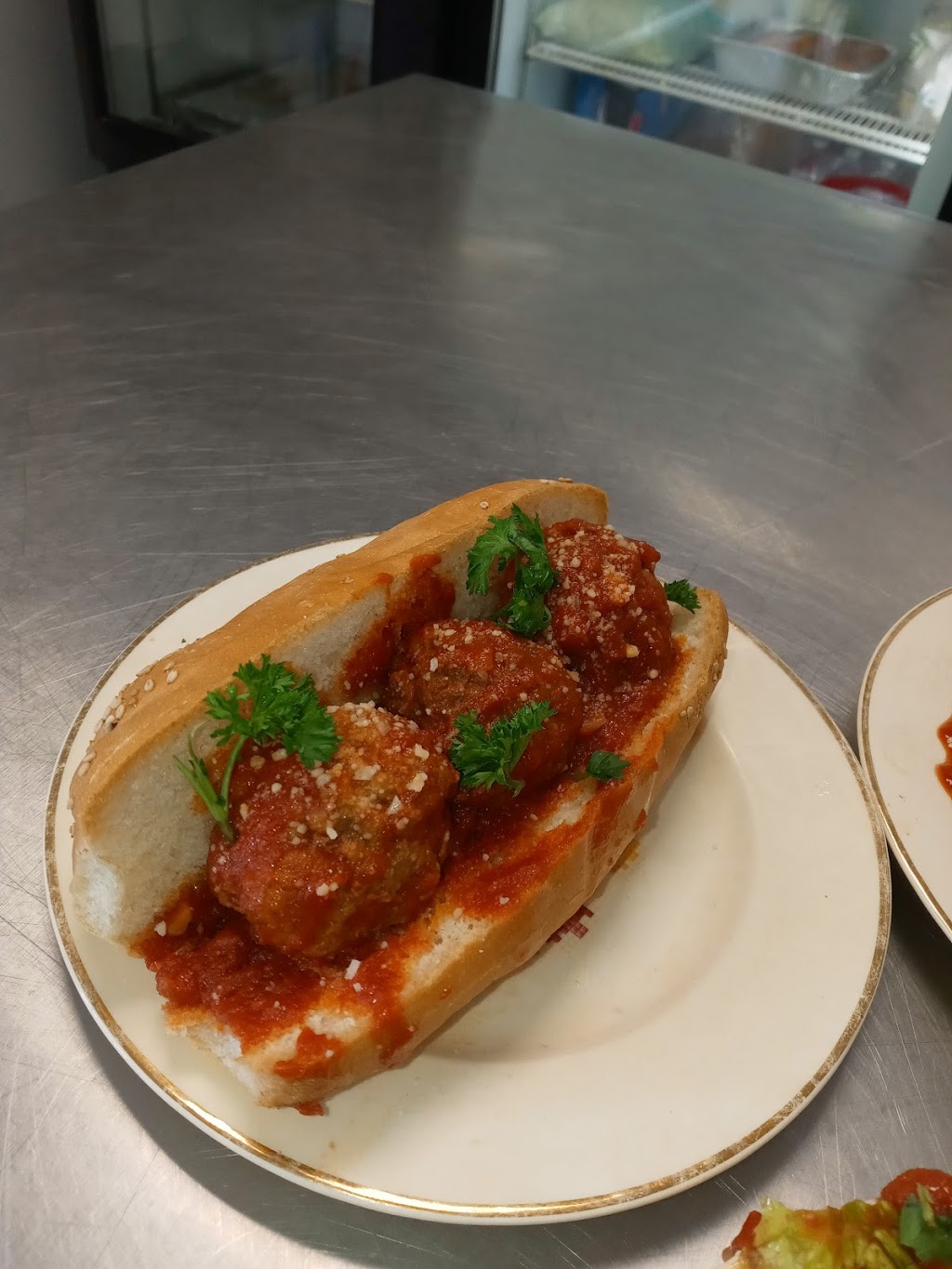 Mumma Marias House | restaurant | 8122 Kercheval Ave, Detroit, MI 48214, USA | 5862224754 OR +1 586-222-4754