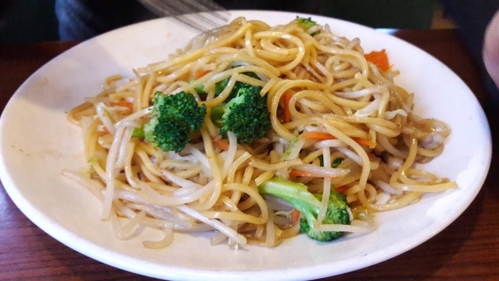 A B Chinese Restaurant | meal delivery | 1121 Pacific Blvd SE, Albany, OR 97321, USA | 5419286688 OR +1 541-928-6688