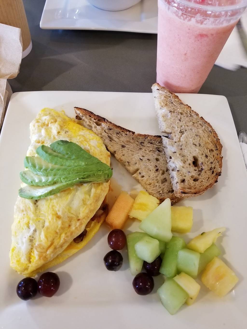 Newbreak Coffee & Cafe | cafe | 1959 Abbott St, San Diego, CA 92107, USA | 6192246666 OR +1 619-224-6666