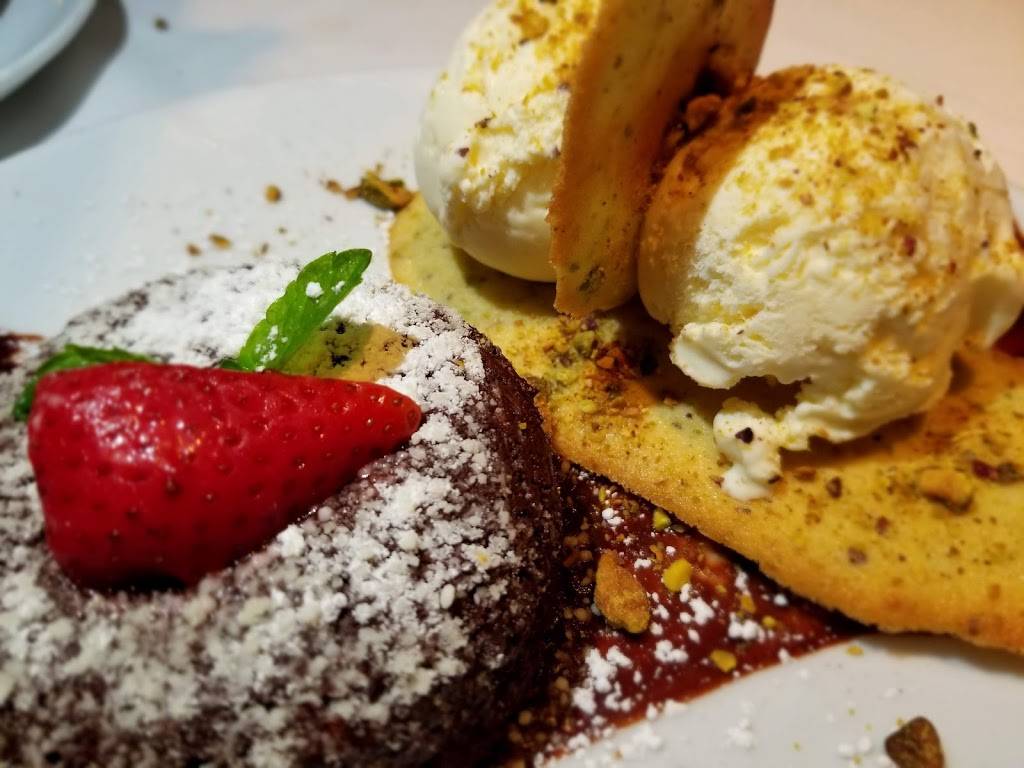 Flemings Prime Steakhouse & Wine Bar | restaurant | 210 E Trade St, Charlotte, NC 28202, USA | 7043334266 OR +1 704-333-4266