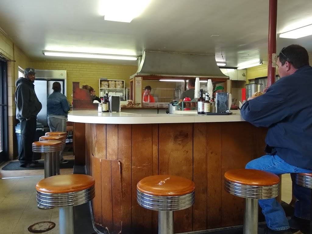 Claremont Cafe & Pool Room | restaurant | 4485 S Depot St, Claremont, NC 28610, USA | 8284592190 OR +1 828-459-2190