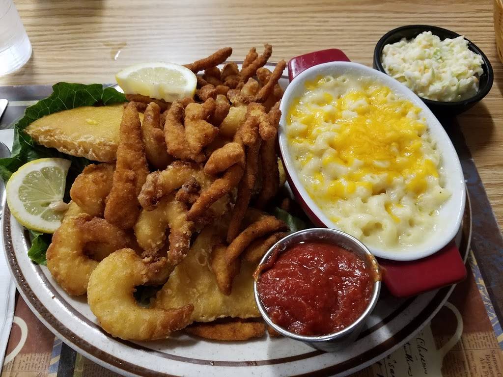 Nancys Village Cafe | cafe | 364 W Main St, Malone, NY 12953, USA | 5184838868 OR +1 518-483-8868