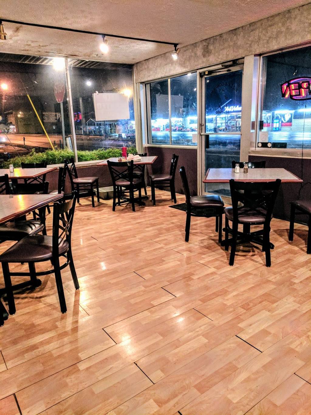 Pizza & Company | restaurant | 1500 S Main St, Corbin, KY 40701, USA | 6065231400 OR +1 606-523-1400