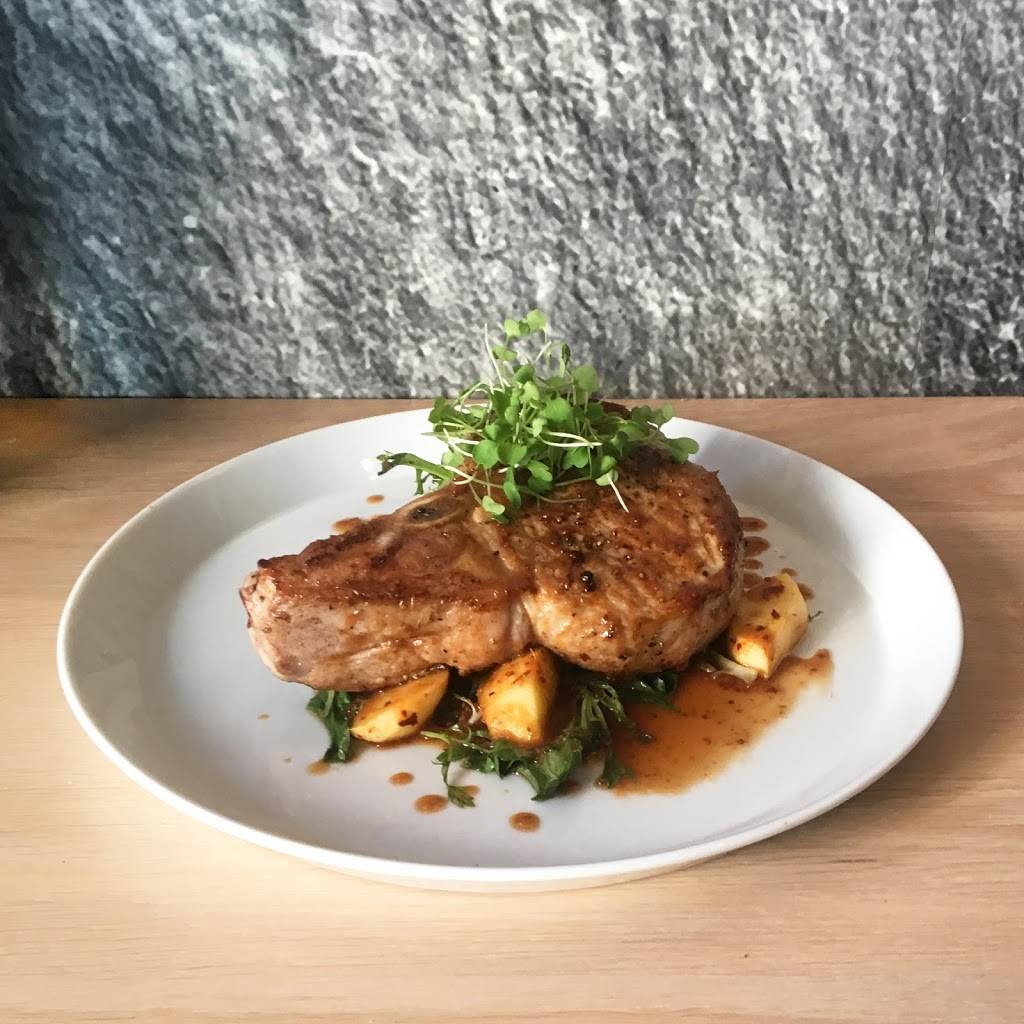 Feather & Wedge | restaurant | 5 Main St, Rockport, MA 01966, USA | 9789995917 OR +1 978-999-5917