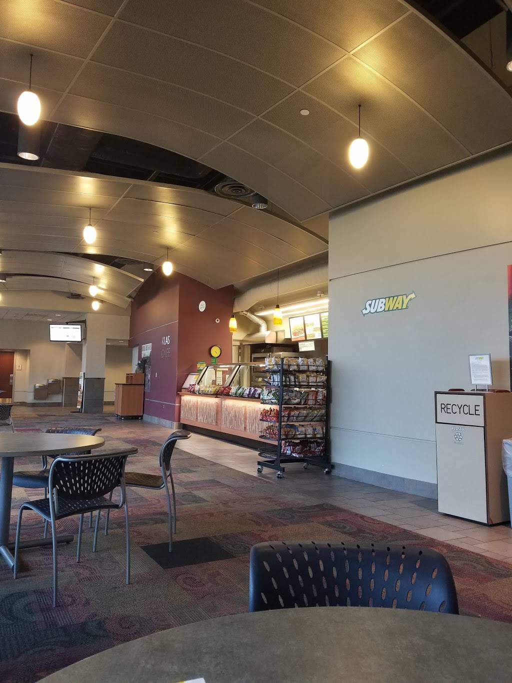 Subway Restaurants | restaurant | Hamline University, Klas Center, 1535 W Taylor Ave, St Paul, MN 55104, USA | 6515232647 OR +1 651-523-2647