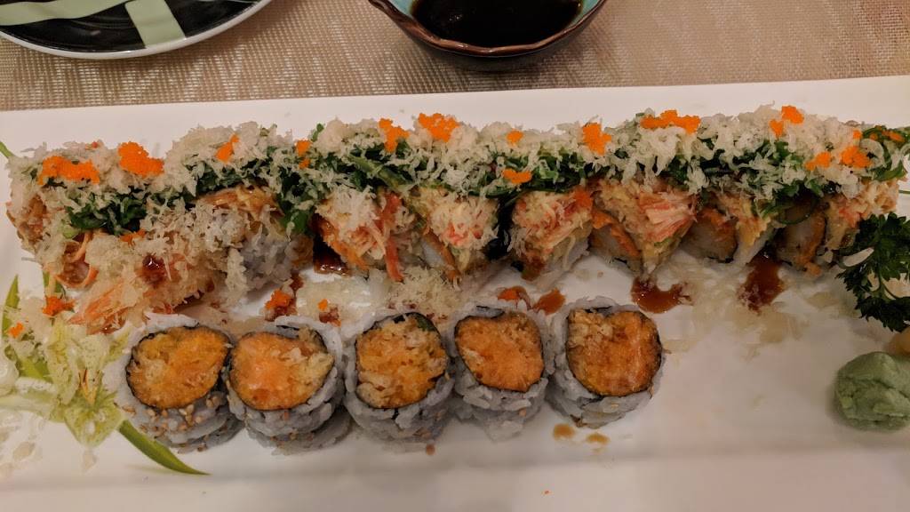 BlueWaterSushi | restaurant | 221 East St, Ludlow, MA 01056, USA | 4136101167 OR +1 413-610-1167