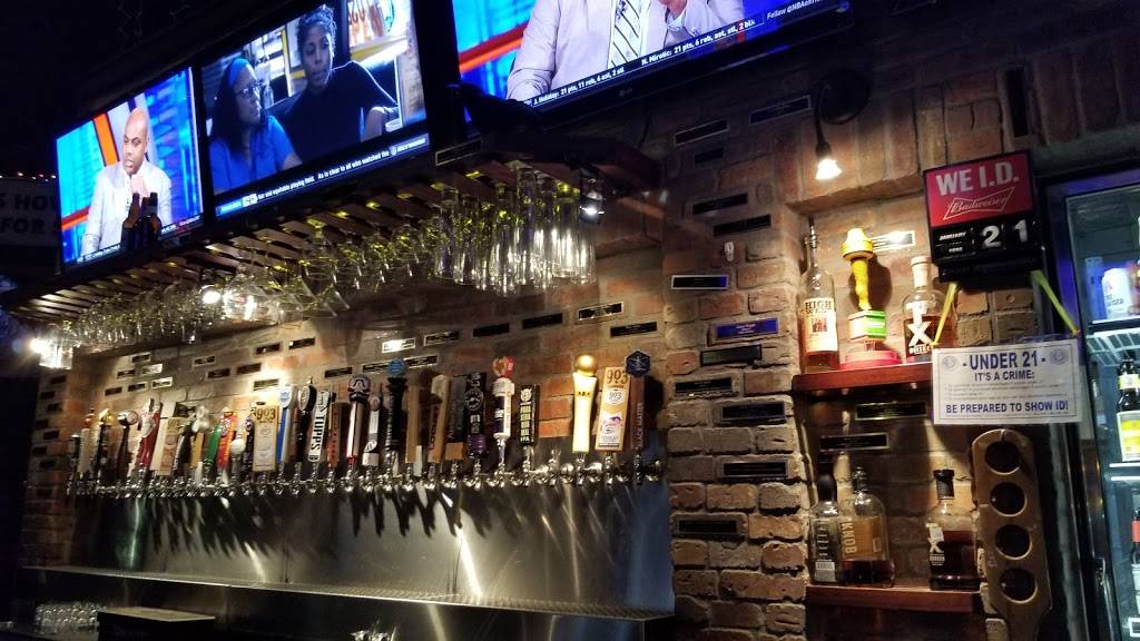 Beer & Brats | restaurant | 5005 S Cooper St #183, Arlington, TX 76017, USA | 8176181450 OR +1 817-618-1450