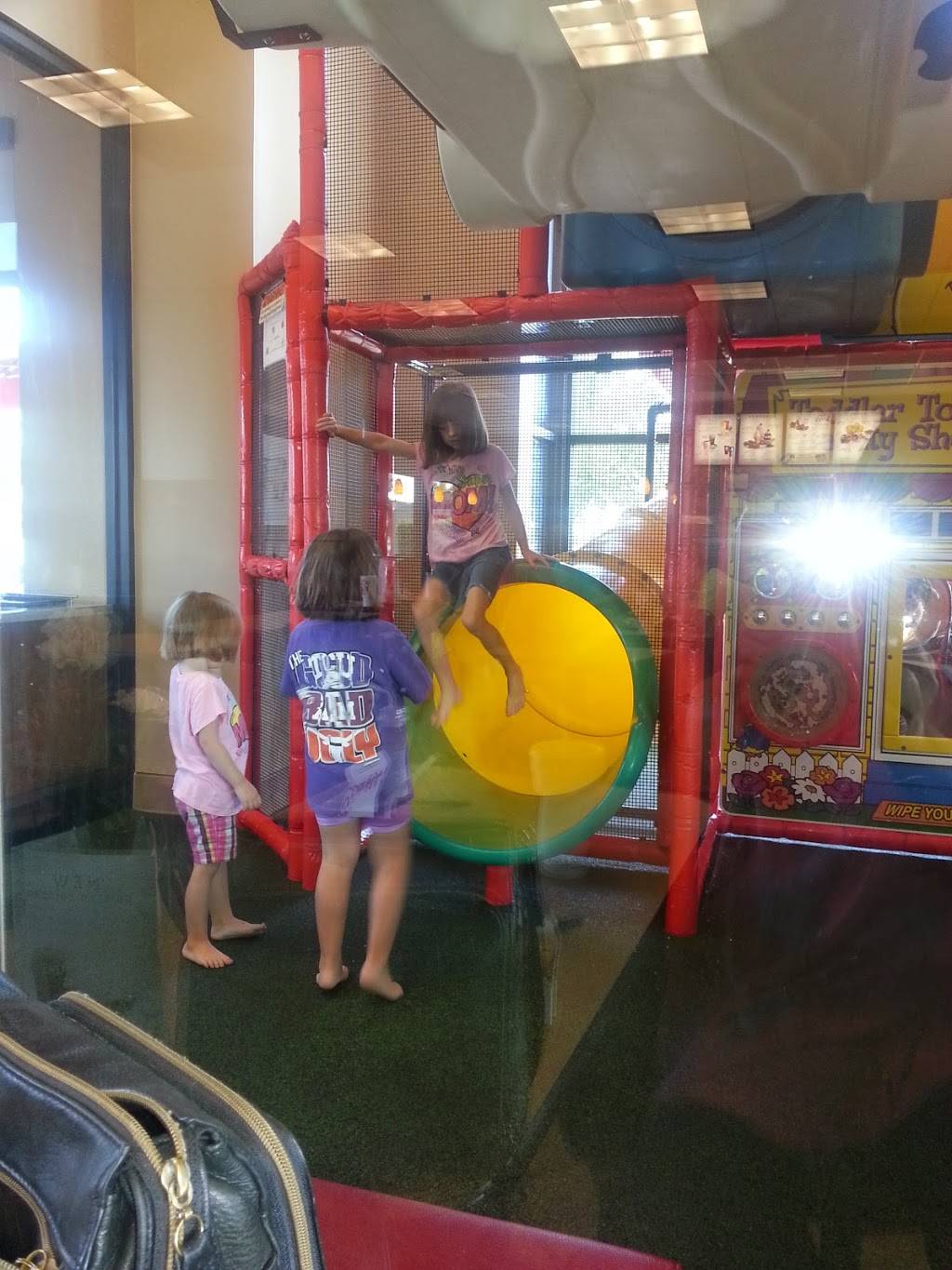 Chick-fil-A | restaurant | 1711 S Loop 288, Denton, TX 76205, USA | 9403828149 OR +1 940-382-8149