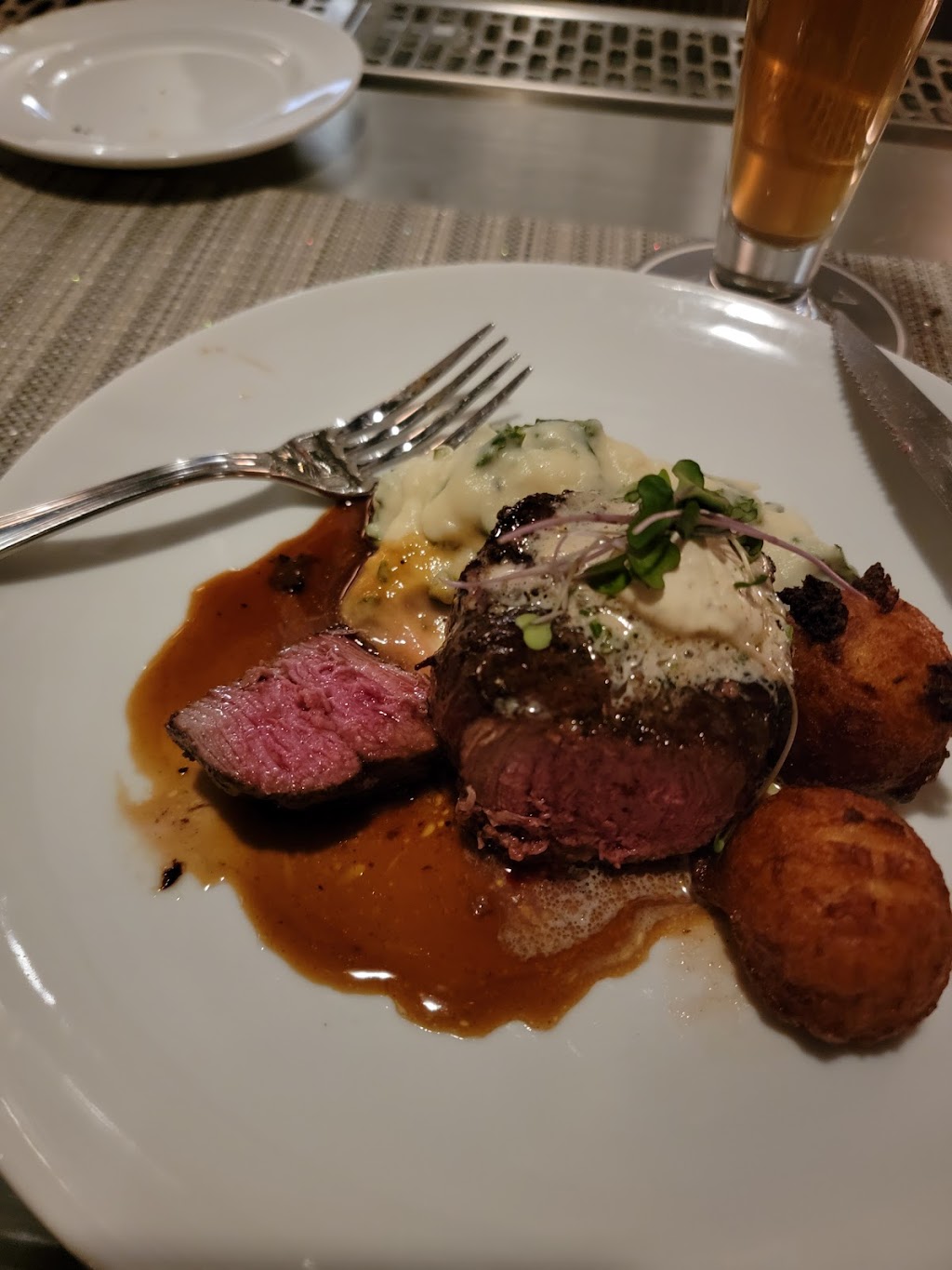 Artisan Restaurant Traverse City | restaurant | 615 E Front St, Traverse City, MI 49686, USA | 2314212150 OR +1 231-421-2150