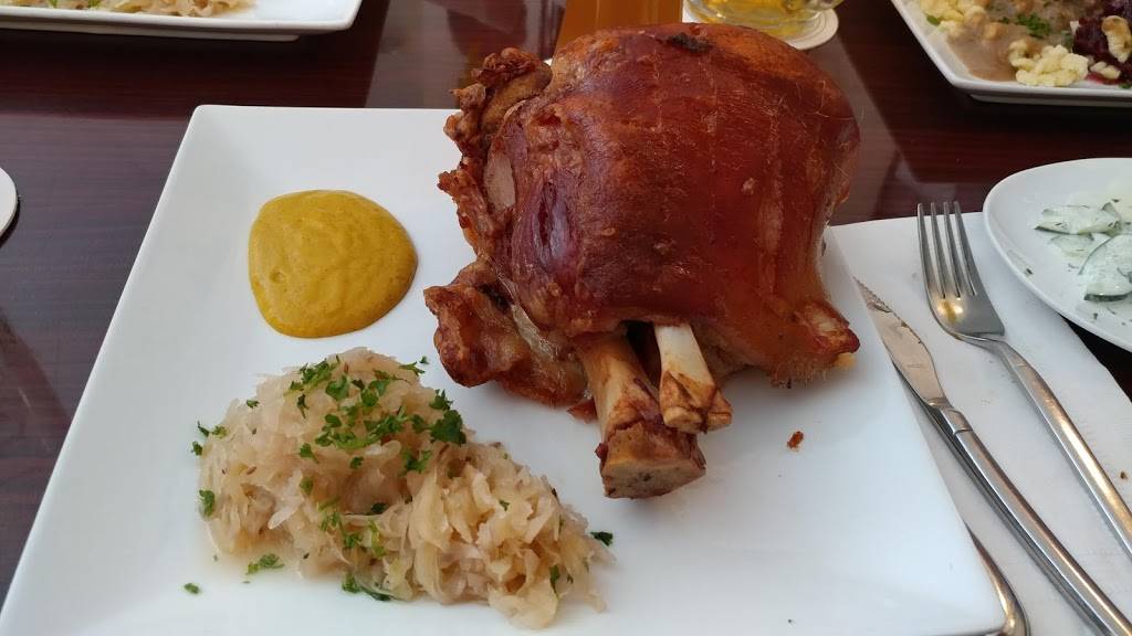 Schnitzel Kitchen | restaurant | 6521 Superior Ave, Sarasota, FL 34231, USA | 9419229299 OR +1 941-922-9299