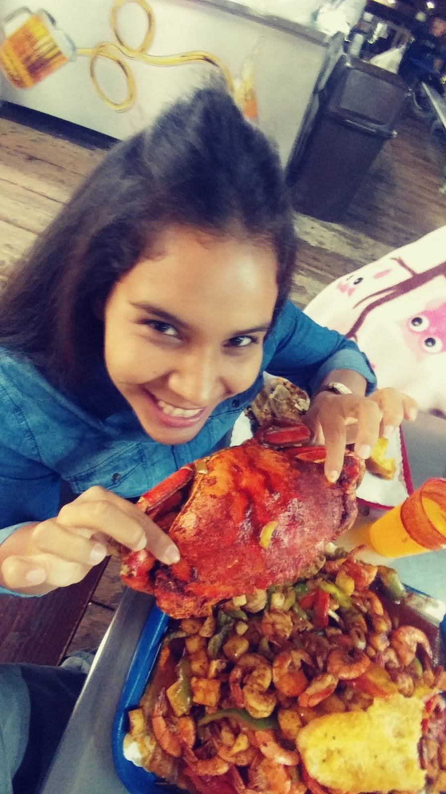 La Bocana | restaurant | 12800 Van Nuys Blvd # 1, Pacoima, CA 91331, USA | 8188900884 OR +1 818-890-0884