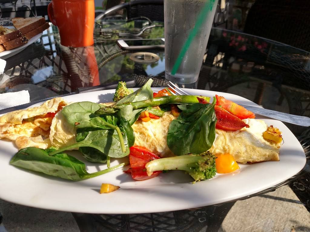 Iron Cafe | cafe | 59 Clinton St, Montgomery, NY 12549, USA | 8454574766 OR +1 845-457-4766