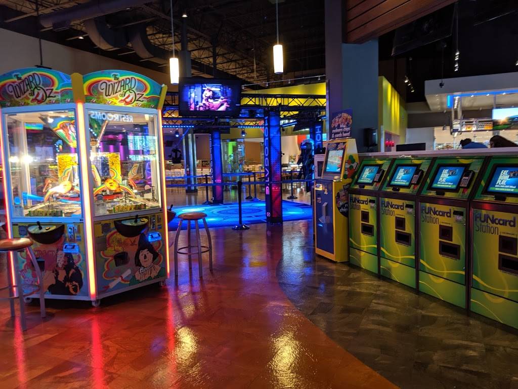 Main Event Tulsa | restaurant | 7830 S Santa Fe Ave West, Tulsa, OK 74132, USA | 9184471200 OR +1 918-447-1200