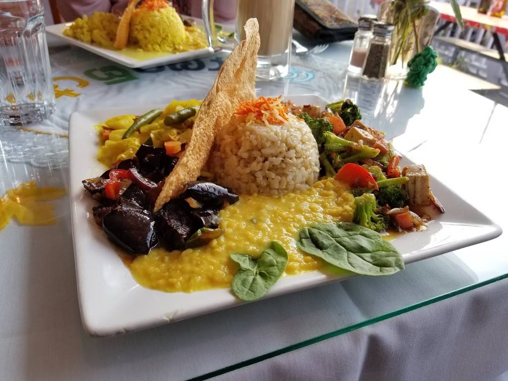 Pearl of the Ocean | restaurant | 736 Water St, Santa Cruz, CA 95060, USA | 8314572350 OR +1 831-457-2350