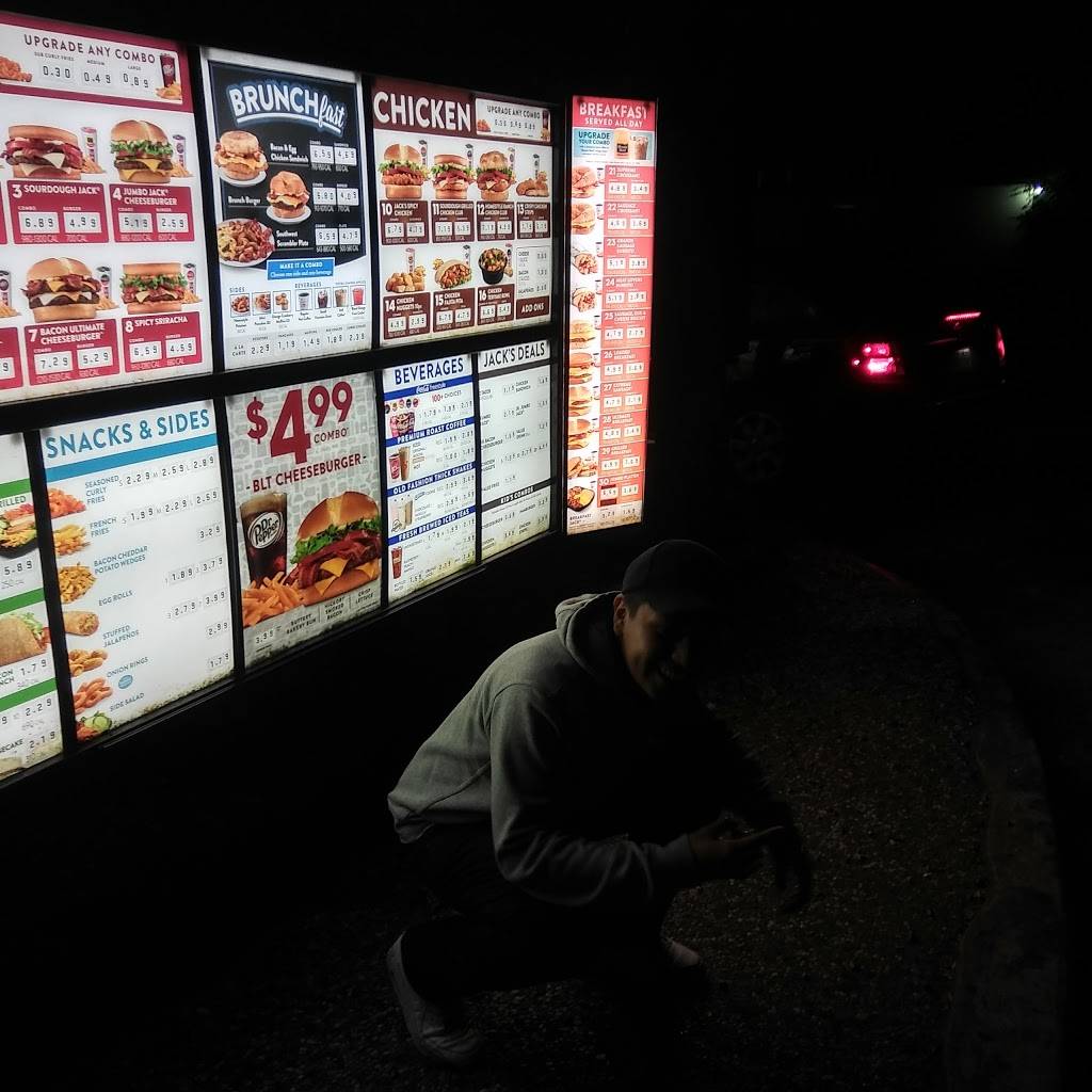 Jack in the Box | restaurant | 3907 Aldine Mail Rte Rd, Houston, TX 77039, USA | 2814422477 OR +1 281-442-2477