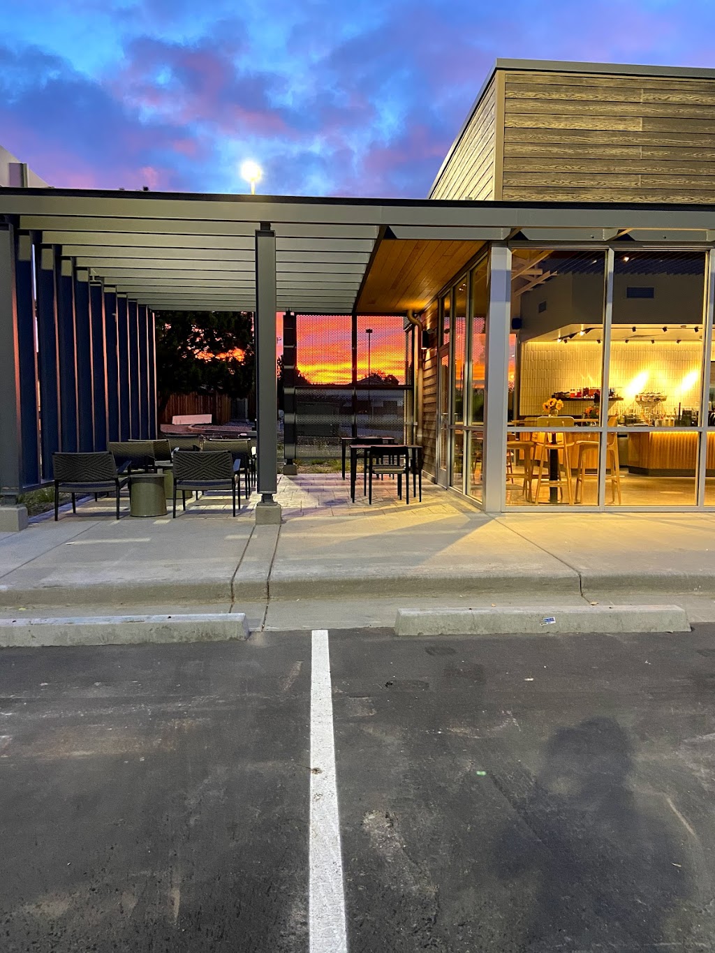 Starbucks | cafe | 515 N Murray Blvd, Colorado Springs, CO 80915, USA | 7198242519 OR +1 719-824-2519