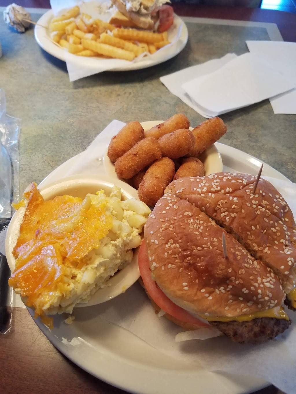 Clock Restaurant Boiling Spgs | restaurant | 3597 Boiling Springs Rd, Boiling Springs, SC 29316, USA | 8648140033 OR +1 864-814-0033