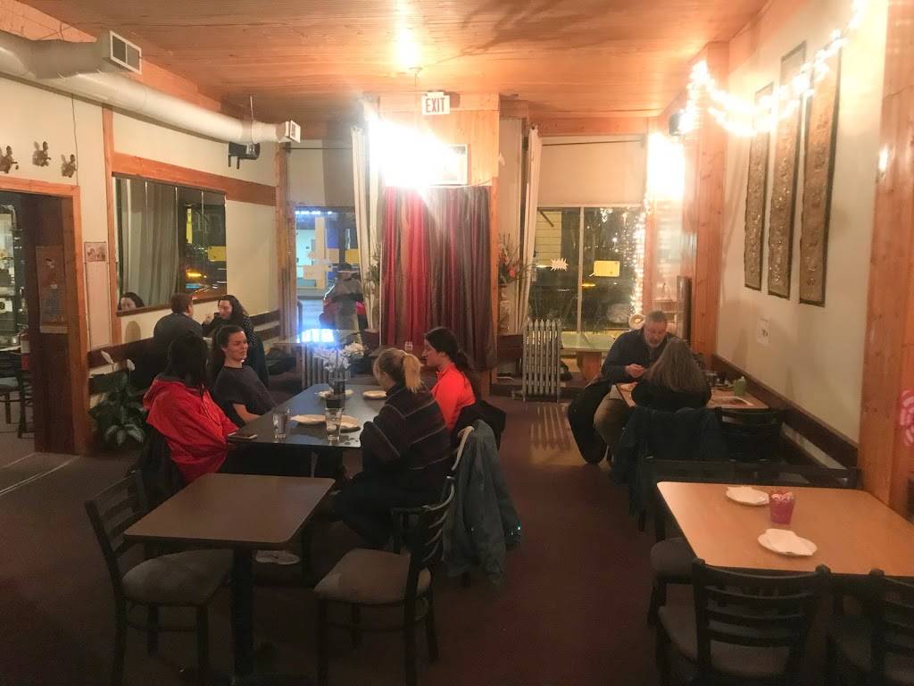 Pho’s Spicier Thai Cuisine | restaurant | 1320 W Devon Ave, Chicago, IL 60660, USA | 7739730504 OR +1 773-973-0504