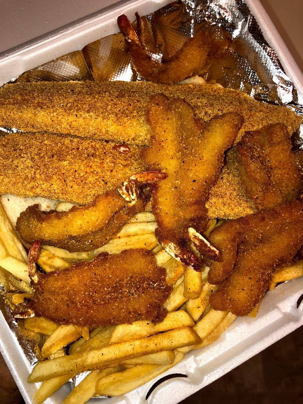 Bos Chicken & Seafood | restaurant | 9792 Forest Ln, Dallas, TX 75243, USA | 9726855767 OR +1 972-685-5767