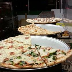 Carmine & Rays Pizza | restaurant | 284 Closter Dock Rd, Closter, NJ 07624, USA | 2017685390 OR +1 201-768-5390
