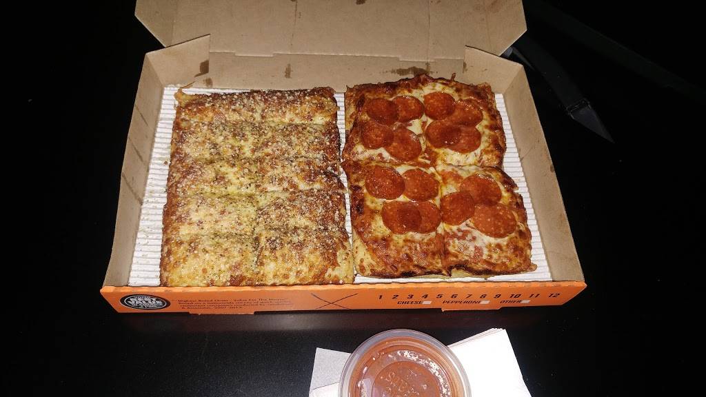 Little Caesars Pizza | meal takeaway | 11273 Camino Ruiz, San Diego, CA 92126, USA | 8582717011 OR +1 858-271-7011