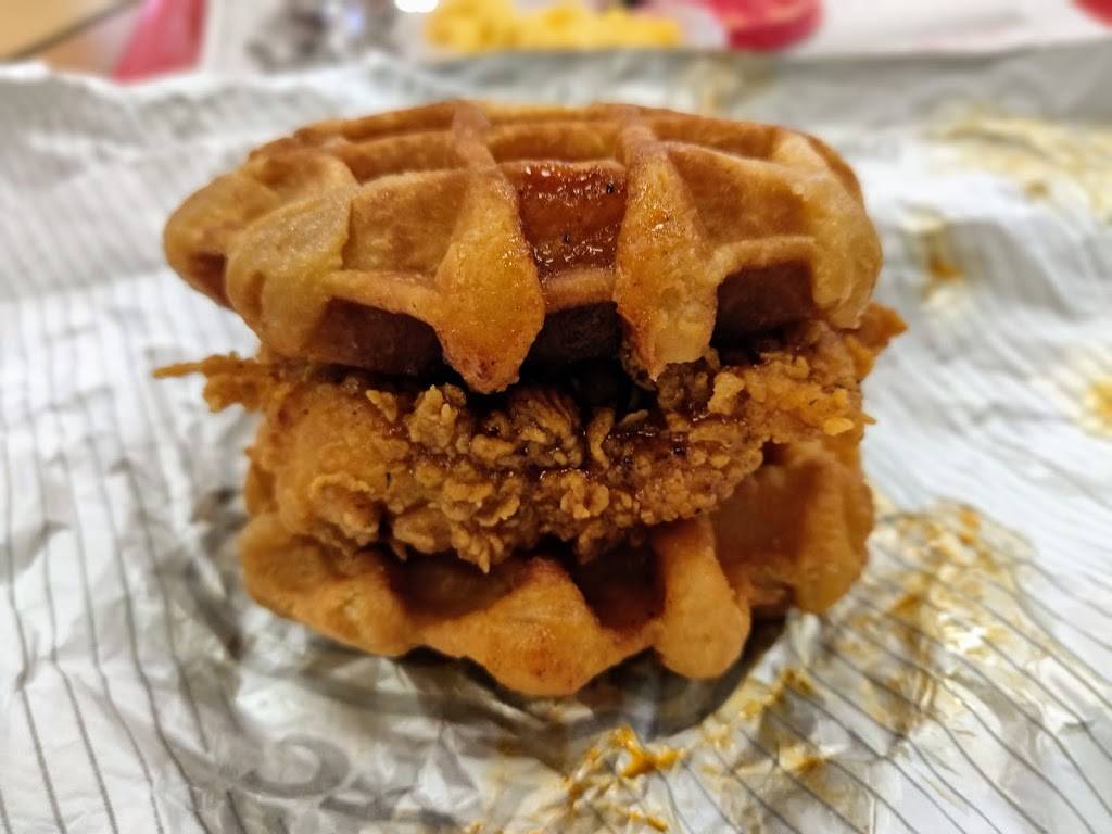 KFC | restaurant | 810 E Roosevelt Rd, Lombard, IL 60148, USA | 6306201320 OR +1 630-620-1320