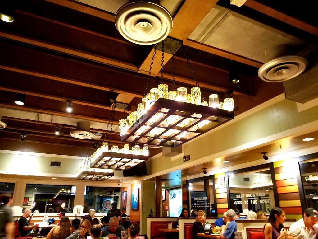 Chilis Grill & Bar | restaurant | 4515 Weston Rd, Weston, FL 33331, USA | 9546597611 OR +1 954-659-7611