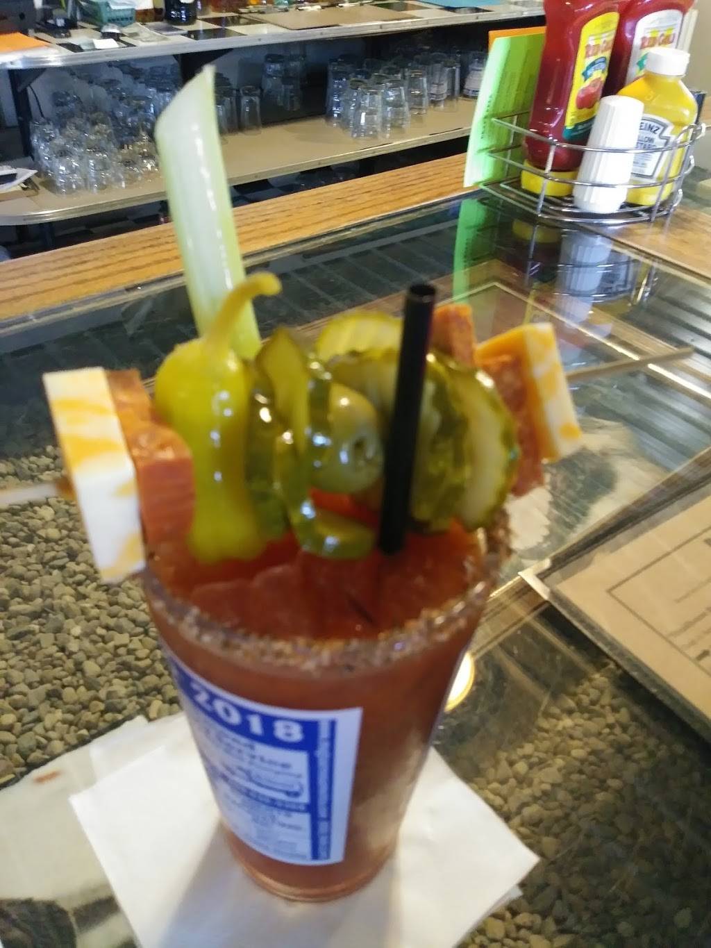 Happy Landing Restaurant | restaurant | 59640 County Line Rd, Three Rivers, MI 49093, USA | 2692448862 OR +1 269-244-8862