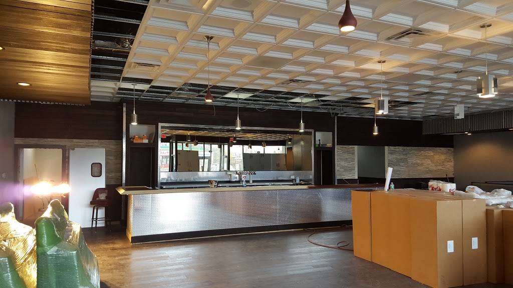 The Entrance | restaurant | 15101 Dixie Hwy, Harvey, IL 60426, USA | 7085664356 OR +1 708-566-4356