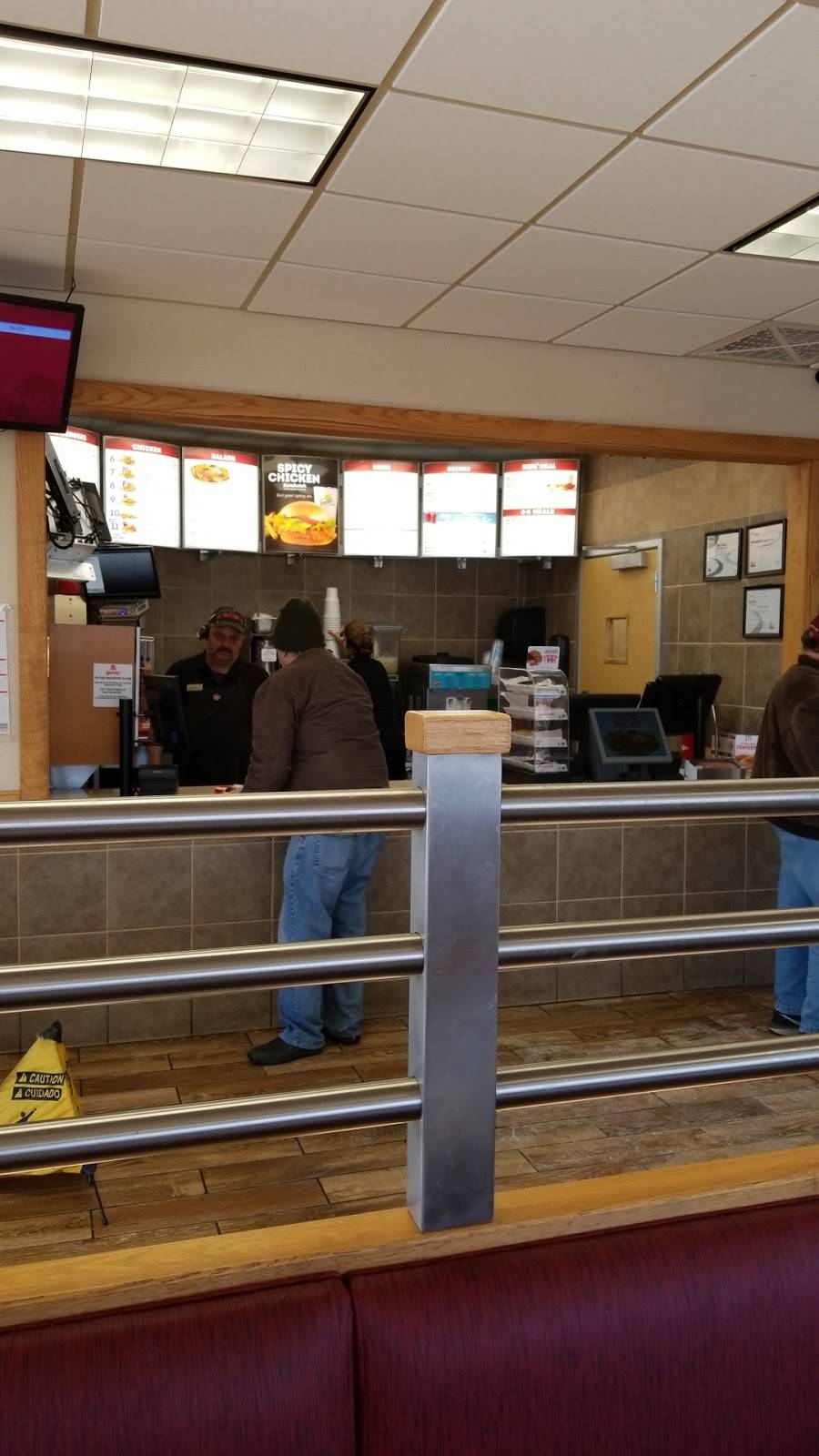 Wendys | restaurant | 2201 Grand Central Ave, Vienna, WV 26105, USA | 3042958642 OR +1 304-295-8642