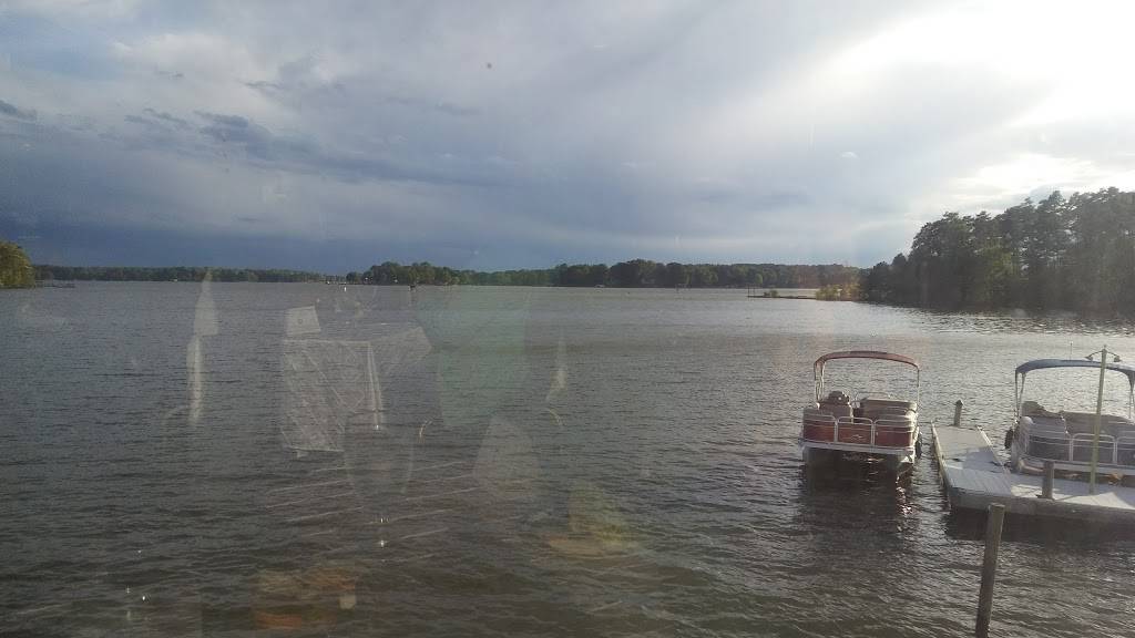 The Lady of the Lake | restaurant | 1459 River Hwy, Mooresville, NC 28117, USA | 7046632628 OR +1 704-663-2628