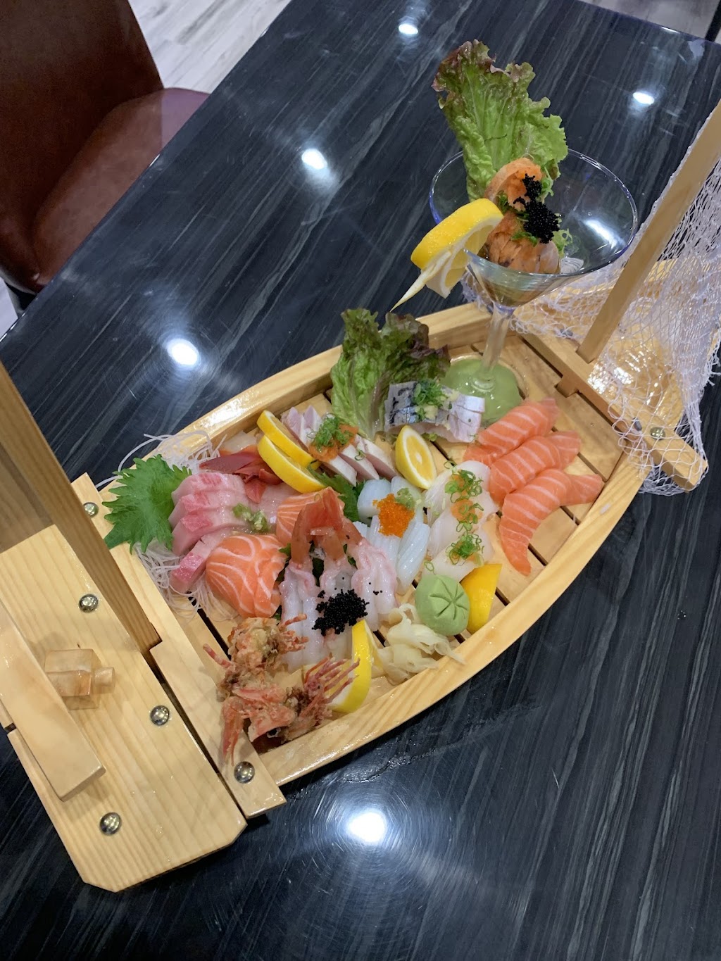 Happy Ramen and Sushi | restaurant | 1907 San Pablo Ave, Pinole, CA 94564, USA | 5102553888 OR +1 510-255-3888