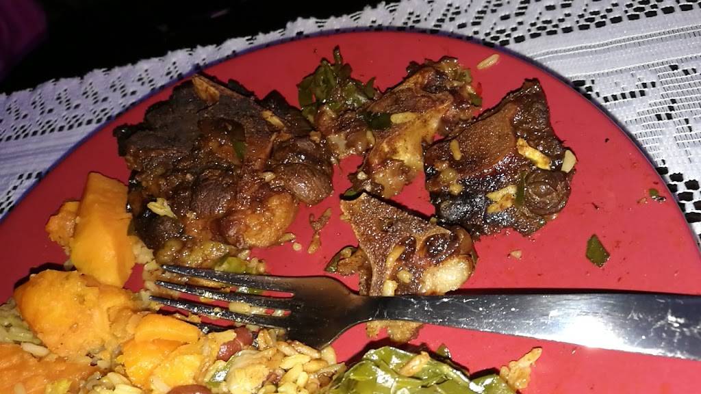 Kaylah’s Hut | restaurant | 805 Prospect Ave, Bronx, NY 10455, USA | 7184508252 OR +1 718-450-8252