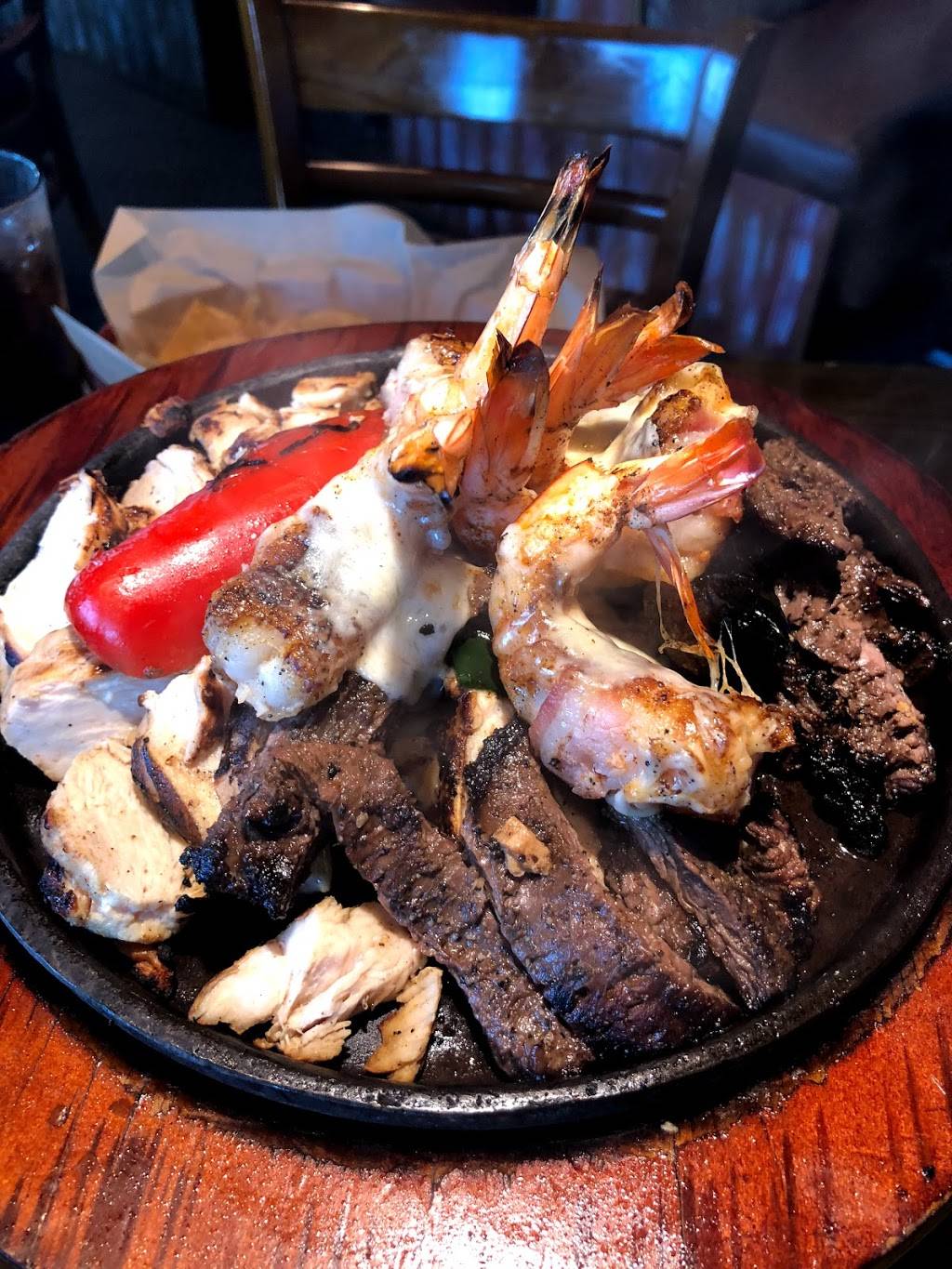 Lupe Tortilla | restaurant | 4501 183A Toll Rd, Cedar Park, TX 78613, USA | 5125822210 OR +1 512-582-2210